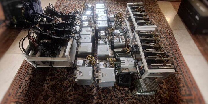 کشف بیش از ۱۰۰ دستگاه استخراج غیرمجاز ارز دیجیتال در سه استان