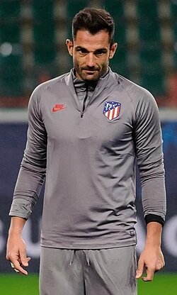 آنتونیو آدان به استقلال پیوست