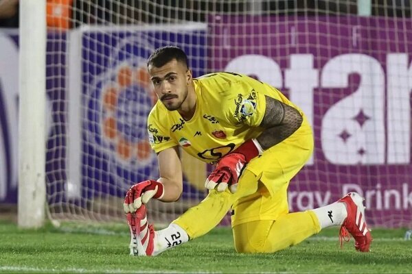 نظر دروازه بان پرسپولیس در مورد نیمکت نشینی