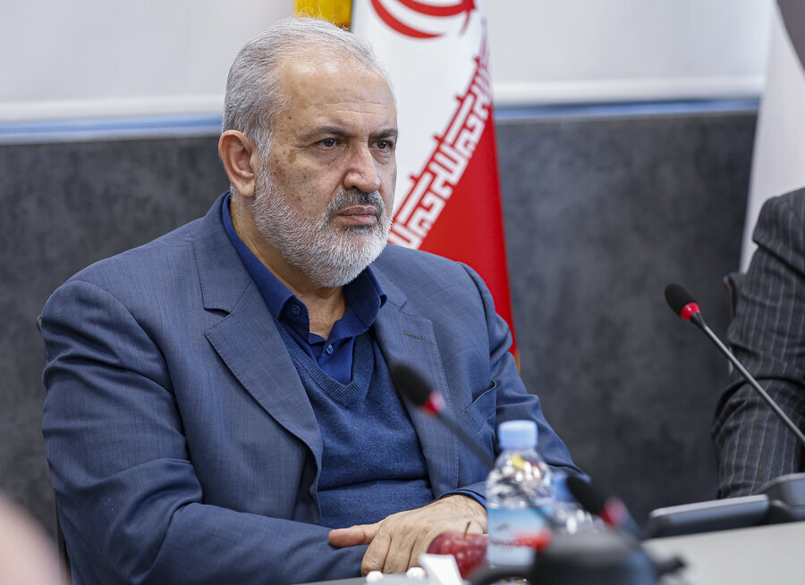 رییس سازمان بورس برای پیگیری مطالبات بازار سرمایه به ۵ وزیر نامه نوشت