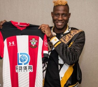 استقلال با گزینه پرسپولیس به توافق رسید