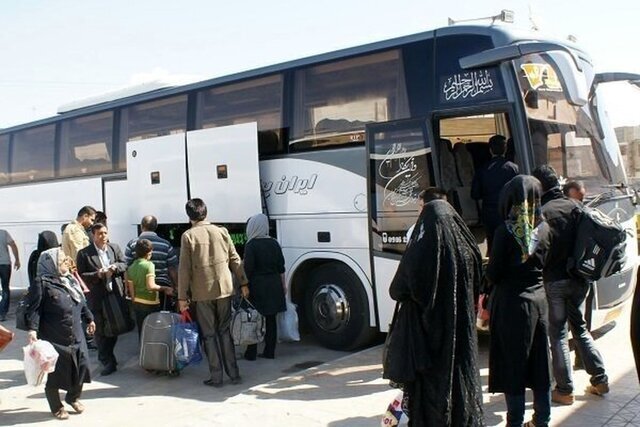 توقیف اتوبوس ناقض قوانین در مرز مهران