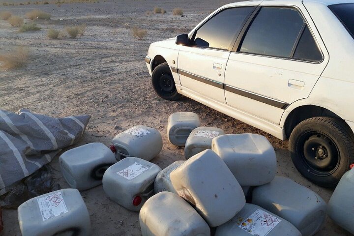 دستگیری ۸۱۵ قاچاقچی سوخت و توقیف ۱۷ هزار خودرو