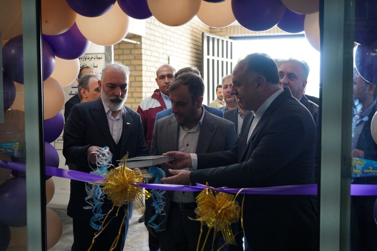 مسیر تحول را با اتکا به برندهای بومی، صادرات و نوآوری ادامه میدهیم