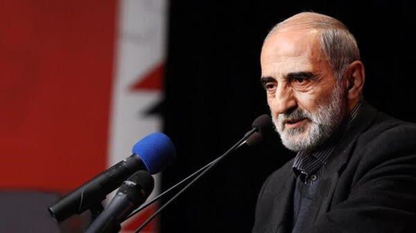 شریعتمداری: اظهارات درباره مذاکره، نشانه‌ا...