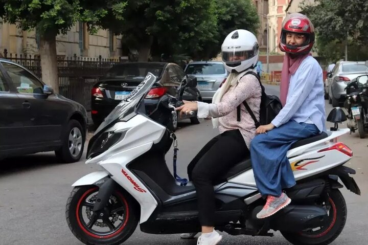 موتورسواری زنان مشکل شرعی ندارد