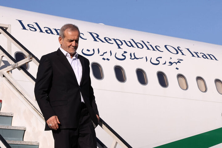 مسعود پزشکیان وارد بندرعباس شد