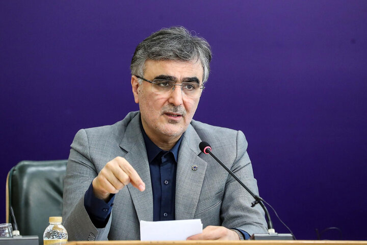 تحلیل فرزین از پیامدهای افزایش نرخ ارز در ...