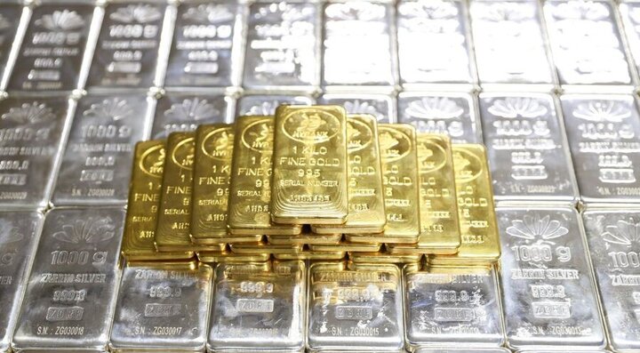 معامله ۲.۵ تن شمش نقره و ۲۵۹ کیلوگرم شمش طلا در بورس کالا معامله ۲.۵ تن شمش نقره و ۲۵۹ کیلوگرم شمش طلا در بورس کالا