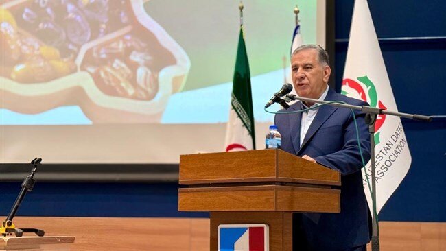 لزوم صادرات خرما بر اساس روشهای جدید بازاریابی بینالمللی لزوم صادرات خرما بر اساس روشهای جدید بازاریابی بینالمللی