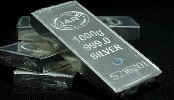 معامله ۴۲۰ کیلوگرم شمش نقره در بورس کالا