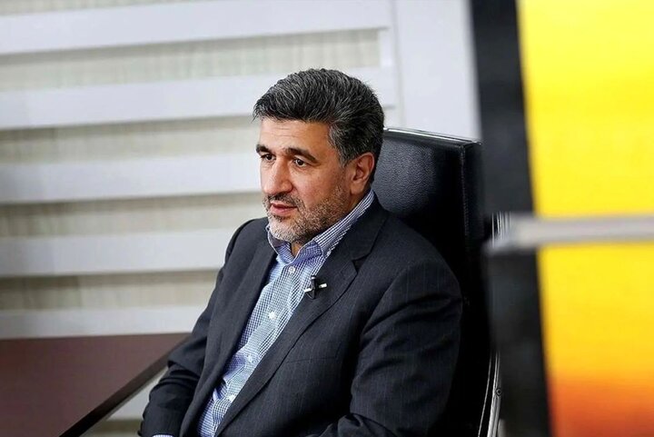 صیدی: آماده عرضه خودرو در بورس هستیم صیدی: آماده عرضه خودرو در بورس هستیم