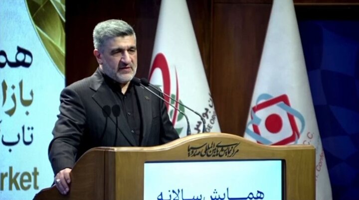 در حال حاضر بازار متعادلی داریم/ لزوم حذف قیمتگذاری دستوری و رفع ناترازیها در حال حاضر بازار متعادلی داریم/ لزوم حذف قیمتگذاری دستوری و رفع ناترازیها