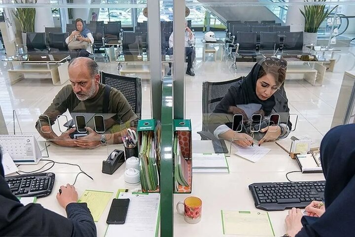 این کارمندان منتظر افزایش چشمگیر حقوق باشند