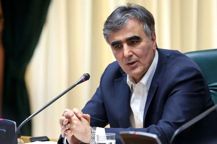 فرزین: عرضه ارز در بازار تقویت میشود فرزین: عرضه ارز در بازار تقویت میشود