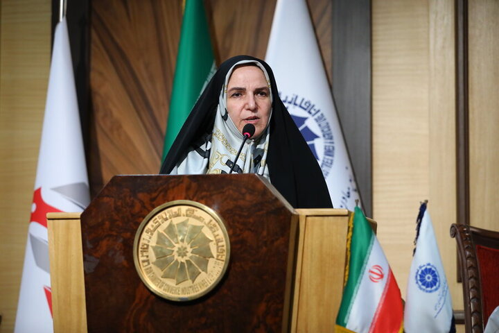 معاون اول رئیسجمهور با پیام شفاف دولت چهاردهم وارد تالار شد معاون اول رئیسجمهور با پیام شفاف دولت چهاردهم وارد تالار شد