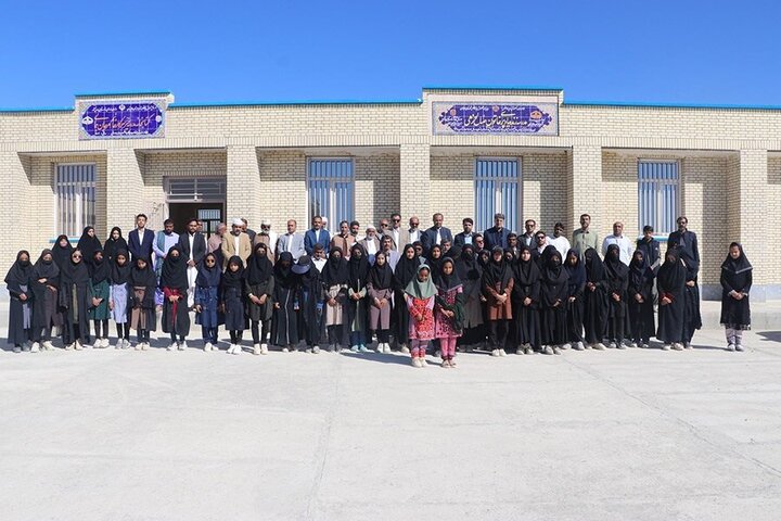 مدرسه‌سازی سپرده‌گذاری مرکزی در سراوان