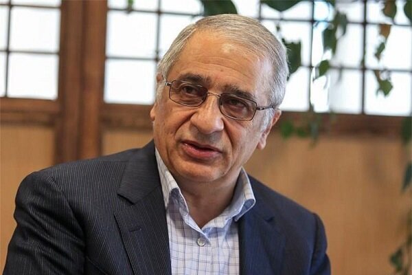 نباید اشتباه دولتهای گذشته در تک نرخی کردن ارز تکرار شود