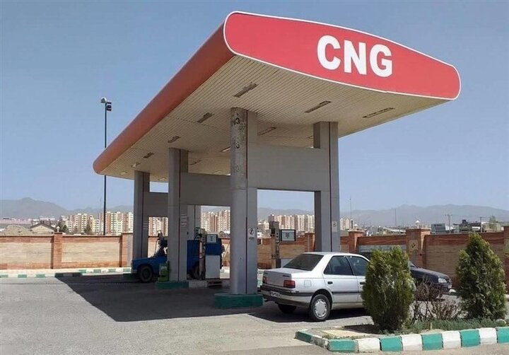 کاهش صف‌ بنزین با اجرای طرح عرضه رایگان CNG