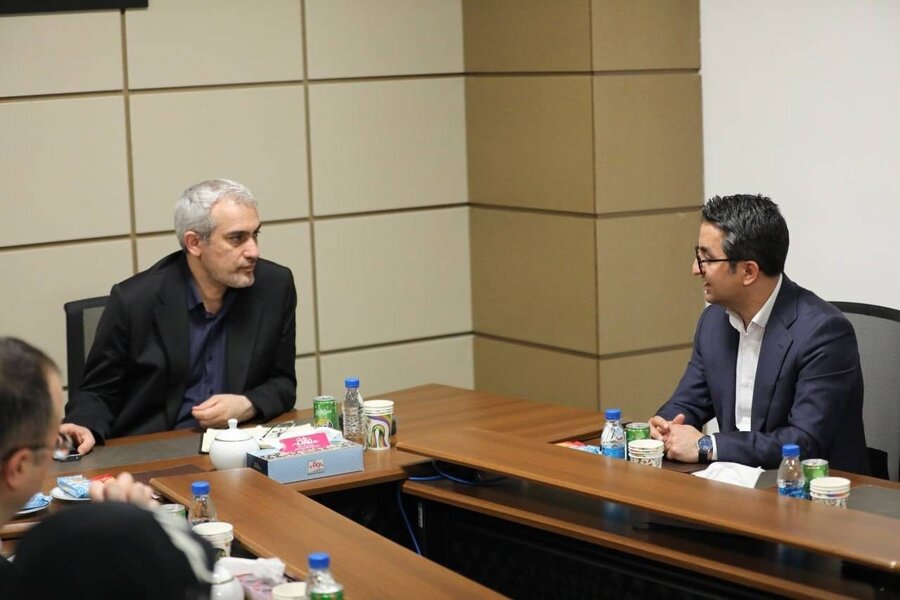 تقدیر وزیر اقتصاد از تداوم فعالیت بازار سرمایه در دوران جنگ