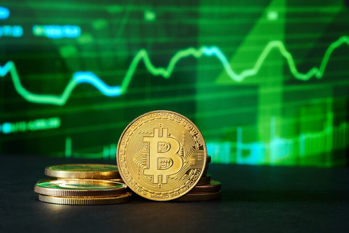 قیمت رمز ارز بیت کوین امروز جمعه ۴ اردیبهشت ۱۴۰۵
