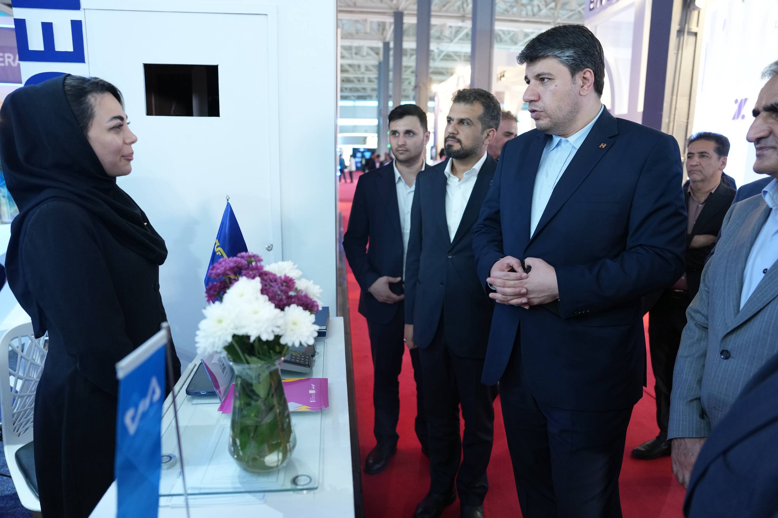 بازدید مدیرعامل بانک صادرات ایران از نمایشگاه الکامپ