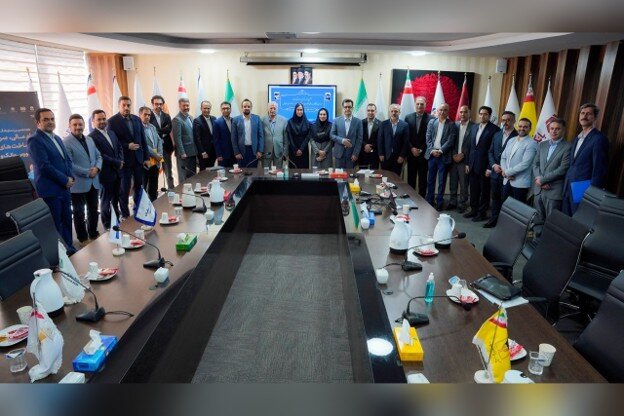 نمایشگاه نظام مالی با رویکردی متفاوت / بانک‌های خصوصی با ظرفیت کامل پای کار آمدند