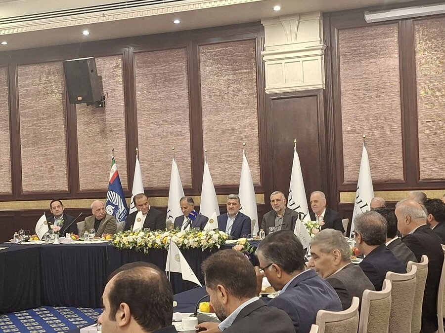بازار سرمایه زیر فشار نااطمینانی و موانع تأمین مالی