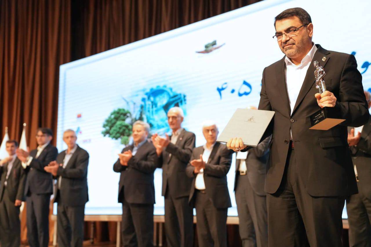 مجتبی شعبانی، «مرد سال فولاد ۱۴۰۵» شد