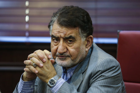 برنامه‌ریزی برای عرضه محصولات صادراتی ایران در بورس عراق  