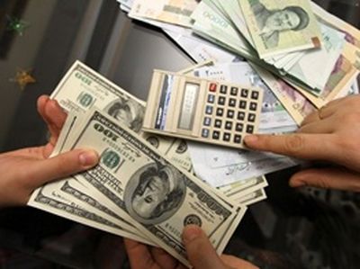 نرخ جهشی ارز به صادرات کمک نمی‌کند