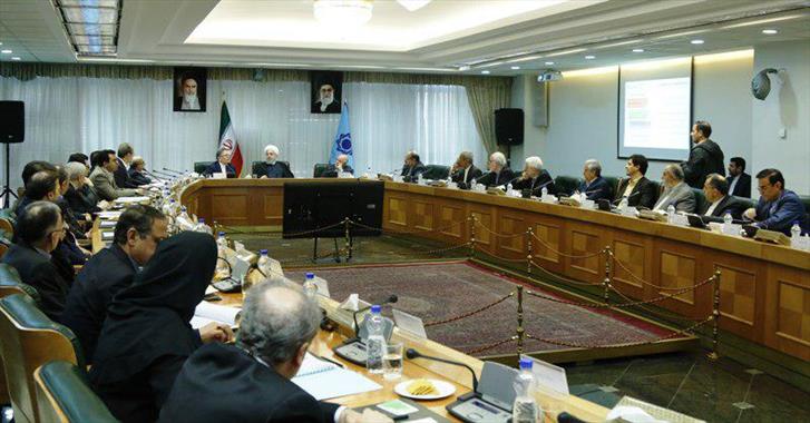  بانک مرکزی برای تورم تک‌رقمی و ثبات ارز قول دهد