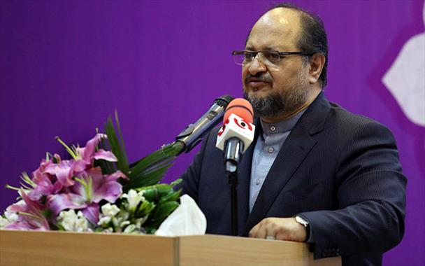 شریعتمداری: ۸۸طرح صنعتی با سرمایه گذاری خارجی در حال اجراست