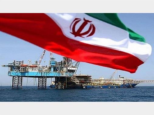 ادعای کاهش صادرات نفت خام ایران به ۵۰۰ هزار بشکه در روز