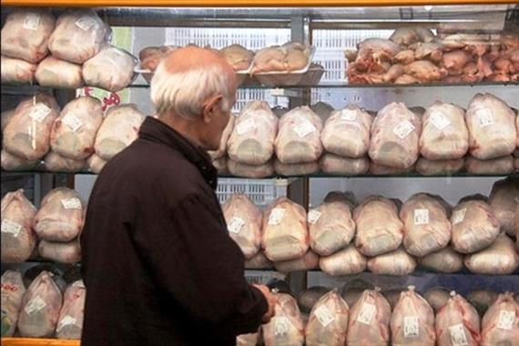  فردا درباره افزایش قیمت مرغ تصمیم‌گیری می‌شود