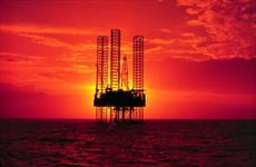امروز؛ قیمت جهانی نفت چقدر نوسان داشت؟